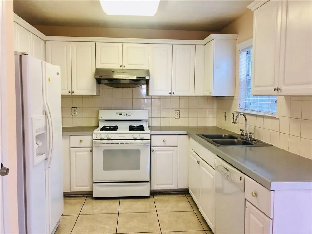 5280 Harbins Point Lane NW Lilburn, GA 30047