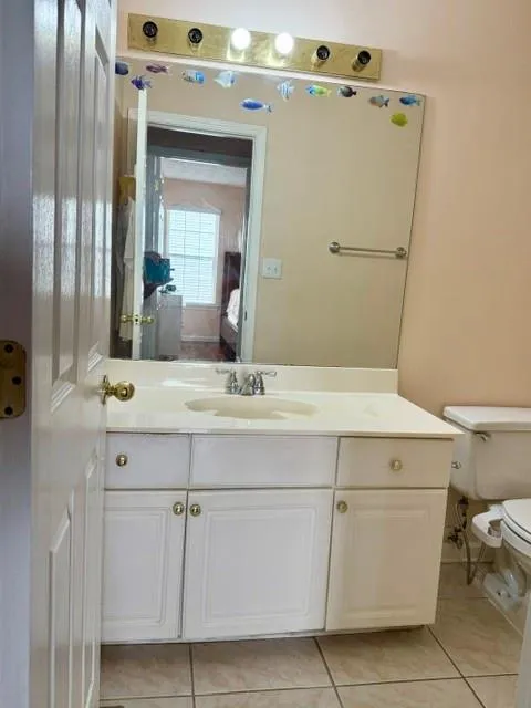 5280 Harbins Point Lane NW Lilburn, GA 30047