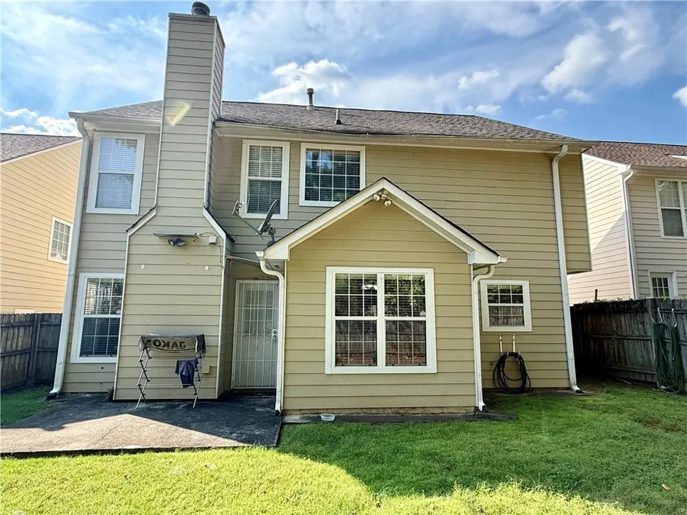 5280 Harbins Point Lane NW Lilburn, GA 30047