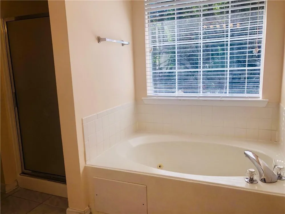 5280 Harbins Point Lane NW Lilburn, GA 30047