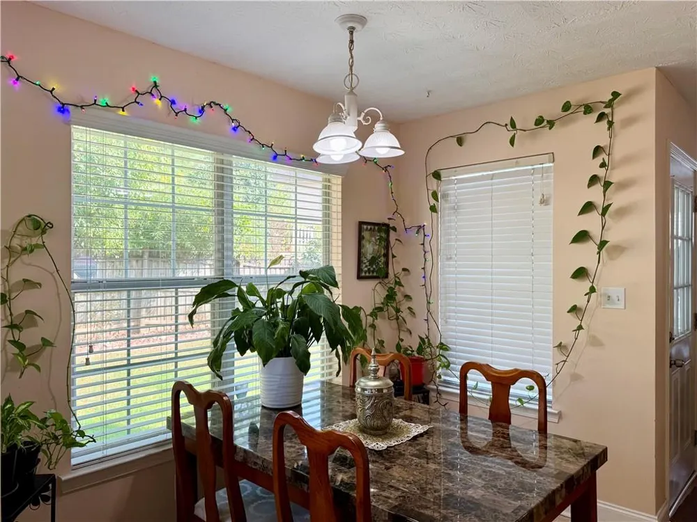 5280 Harbins Point Lane NW Lilburn, GA 30047
