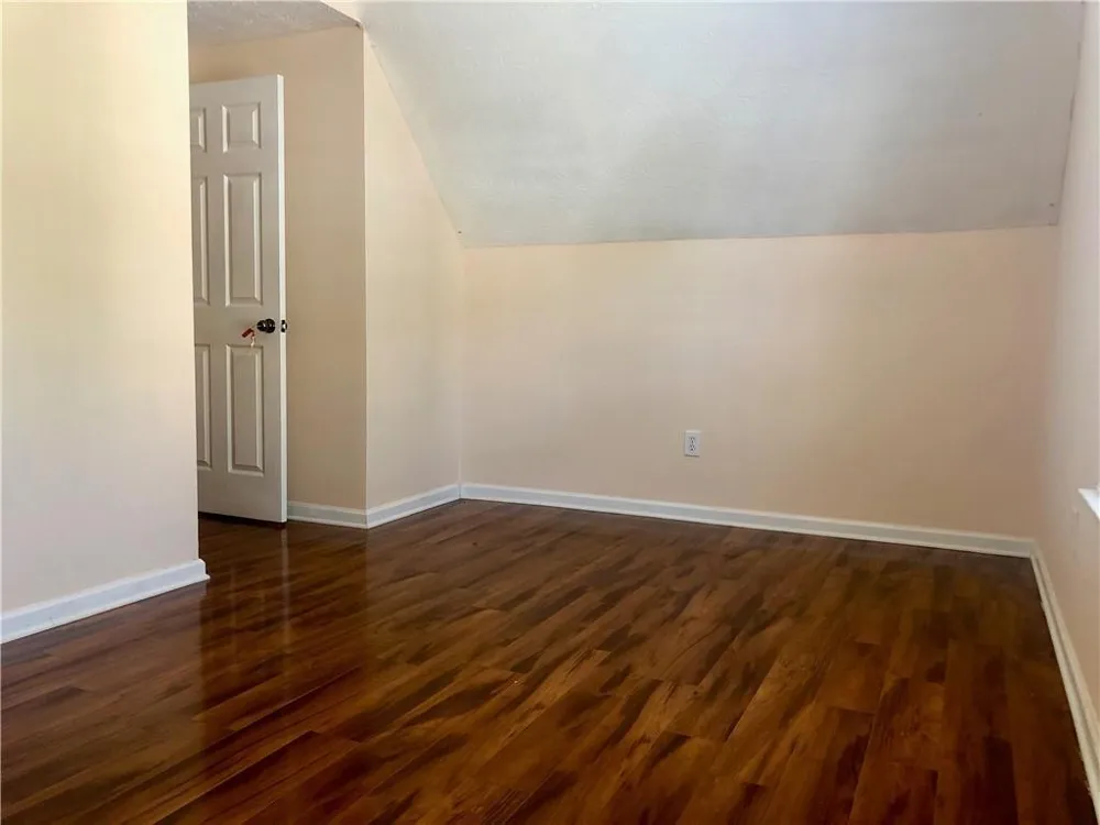 5280 Harbins Point Lane NW Lilburn, GA 30047