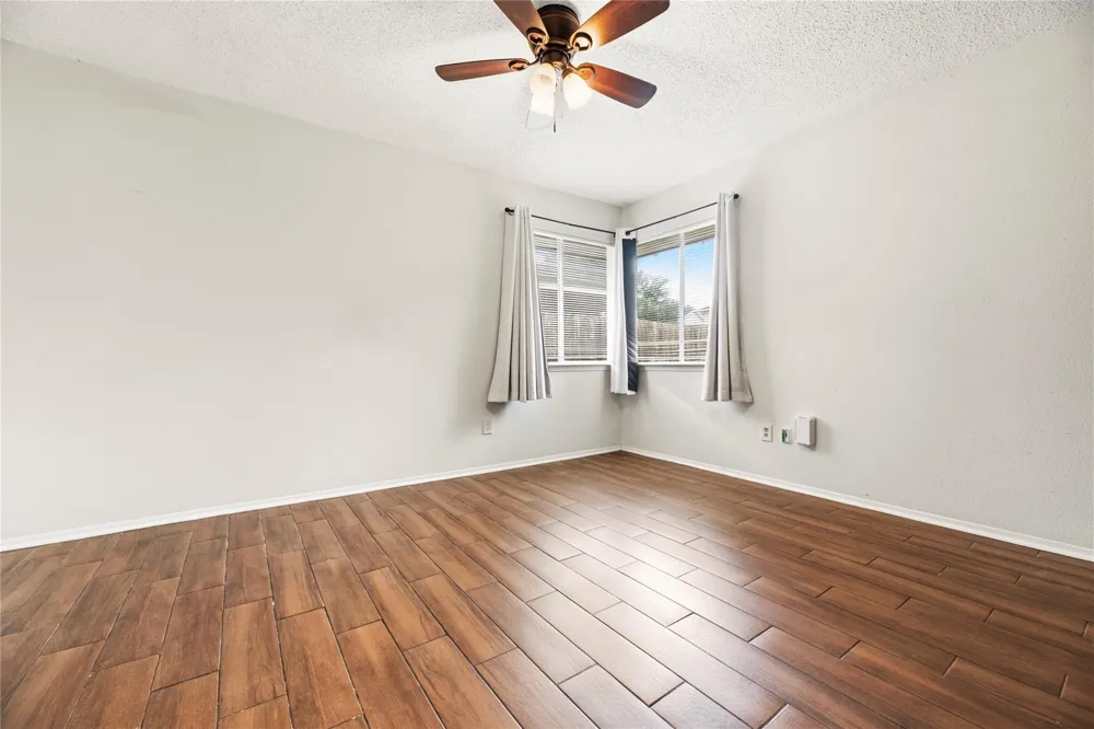 8622 Ashlawn Drive Houston, TX 77083