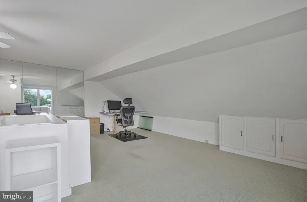 23 CHESAPEAKE LNDG Annapolis, MD 21403