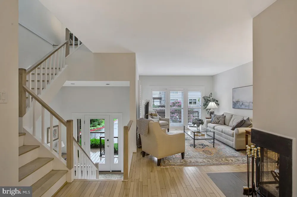 23 CHESAPEAKE LNDG Annapolis, MD 21403