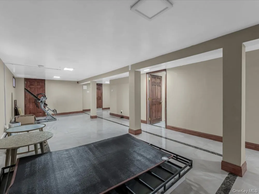 252-15 82nd Avenue Bellerose, NY 11426