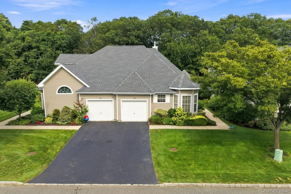 157 Scenic Lake Drive Riverhead, NY 11901