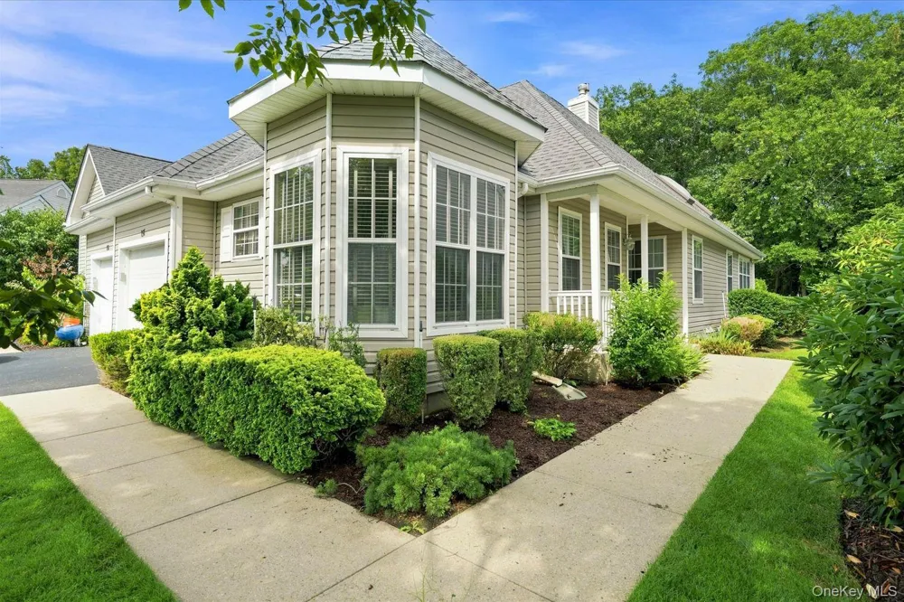157 Scenic Lake Drive Riverhead, NY 11901