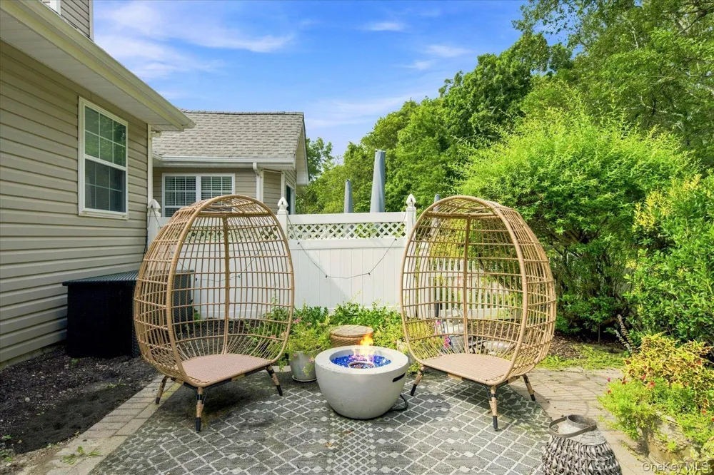 157 Scenic Lake Drive Riverhead, NY 11901