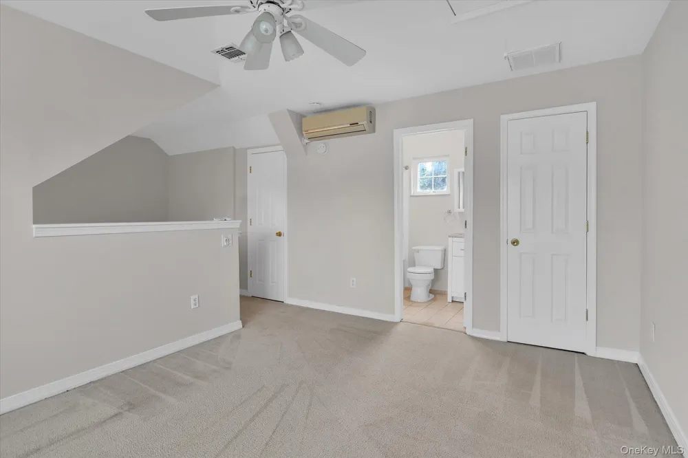 403 Winged Foot Way Riverhead, NY 11901