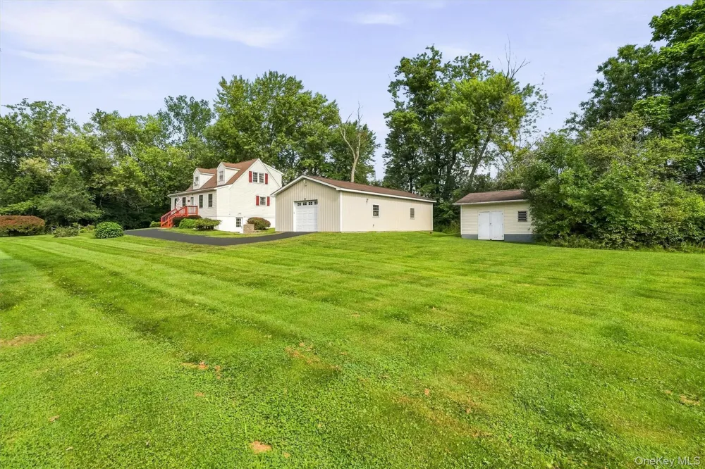 11 St Andrews Road Walden, NY 12586