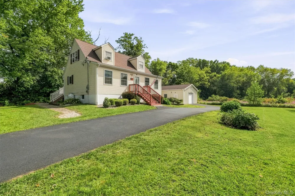 11 St Andrews Road Walden, NY 12586