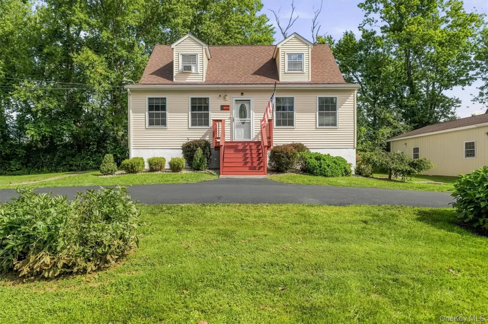 11 St Andrews Road Walden, NY 12586