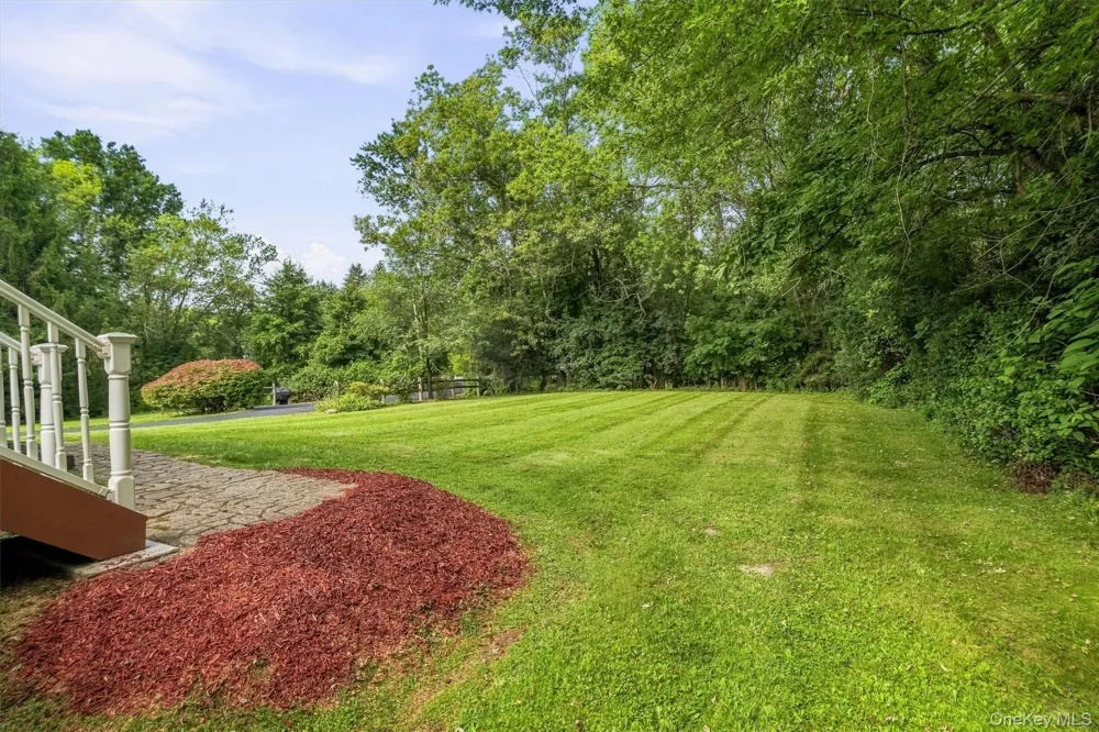 11 St Andrews Road Walden, NY 12586