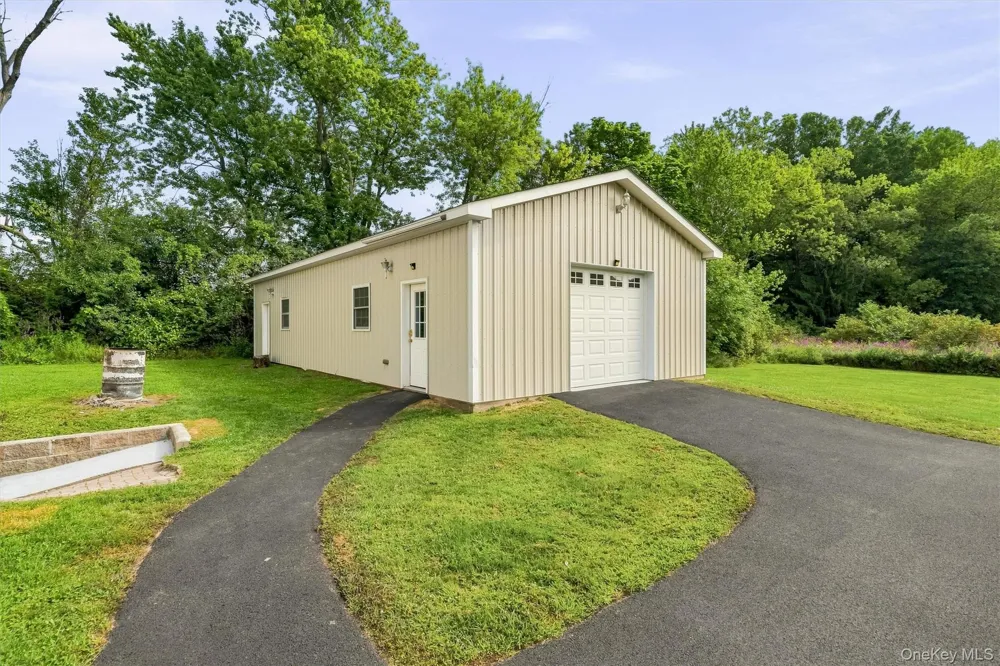 11 St Andrews Road Walden, NY 12586