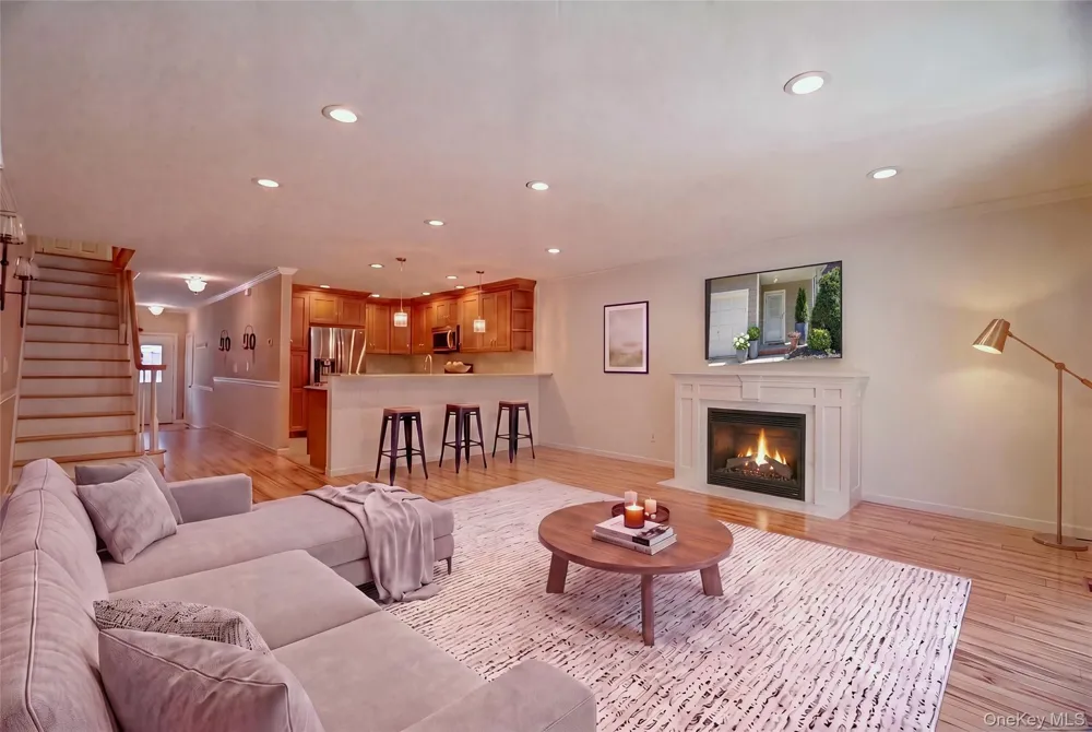 13 Pine Street Huntington, NY 11743