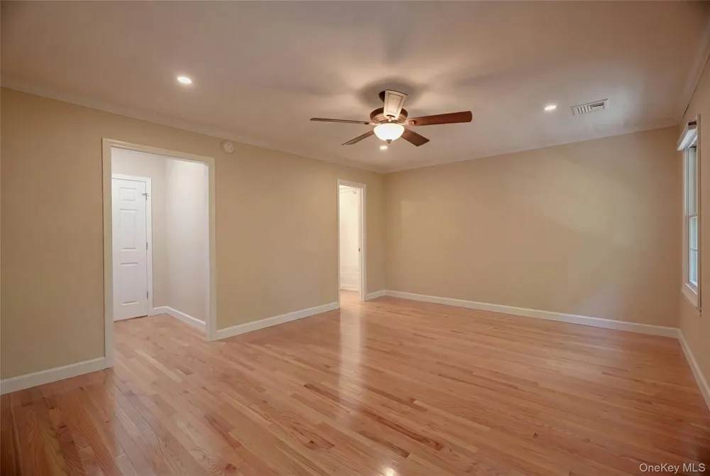 13 Pine Street Huntington, NY 11743
