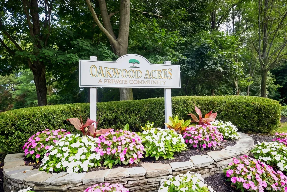 13 Pine Street Huntington, NY 11743
