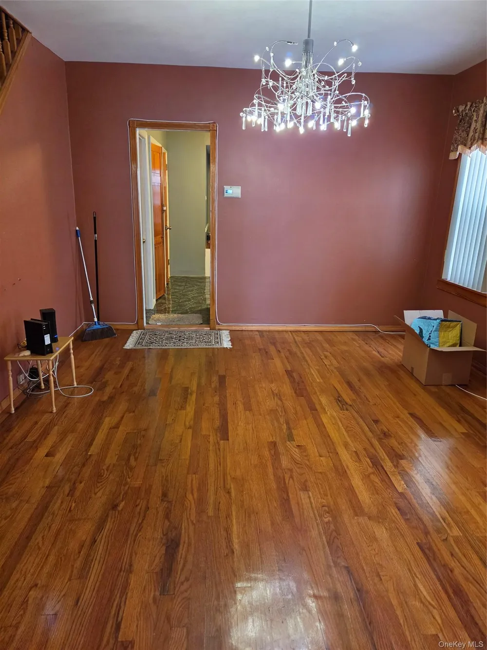 90-51 201st Street Hollis, NY 11423