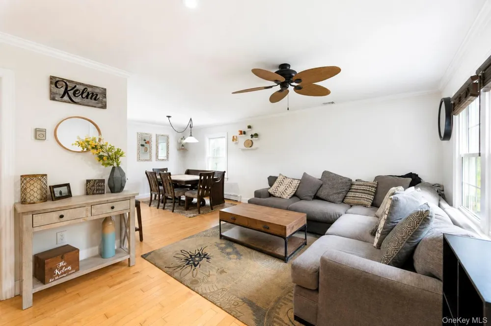 18 Hillcrest Road Rocky Point, NY 11778