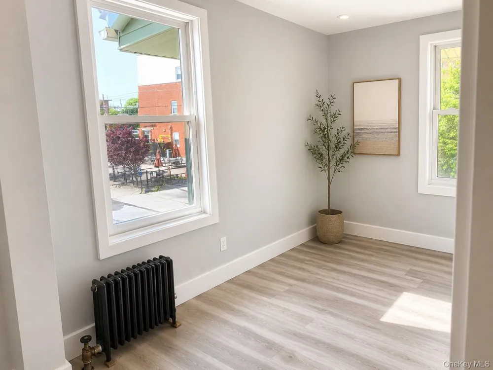 121 W Chester Street #2 Long Beach, NY 11561