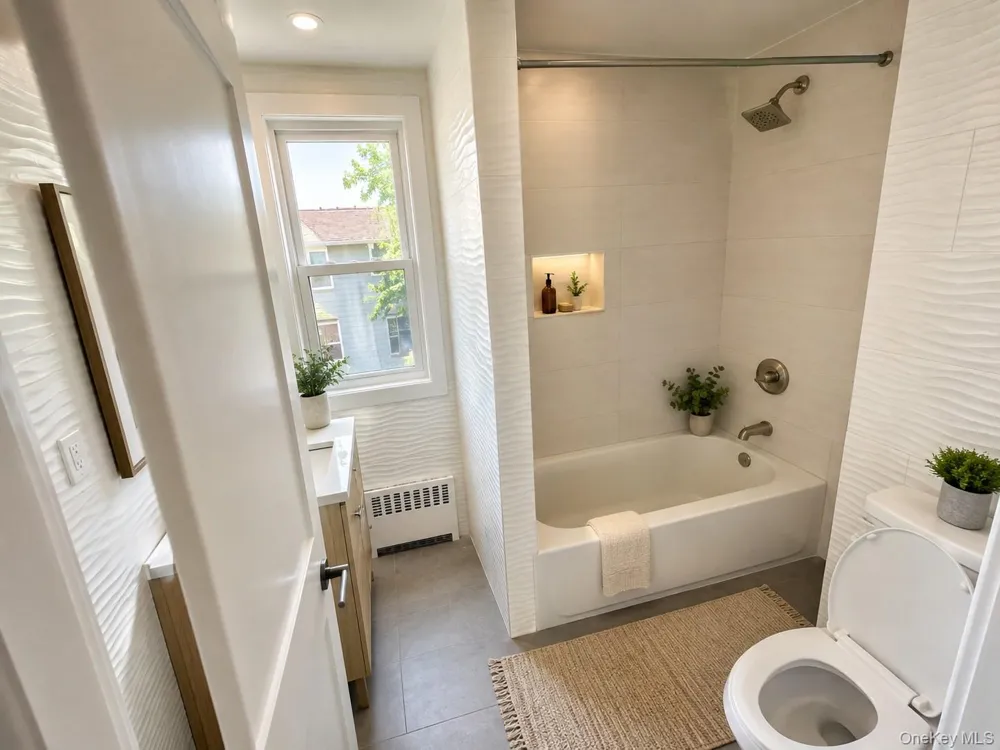 121 W Chester Street #2 Long Beach, NY 11561