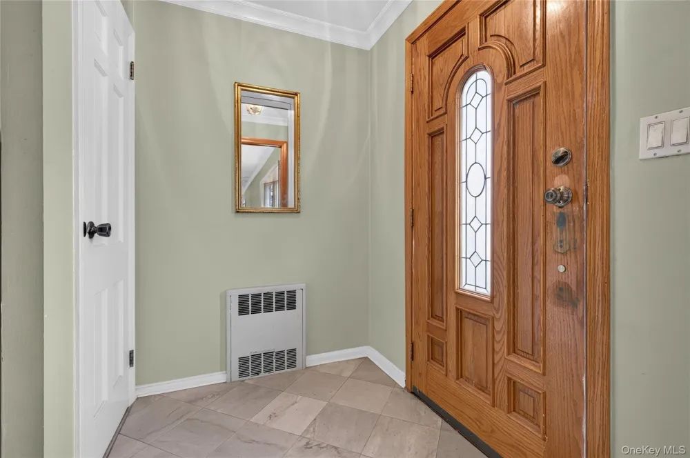 146 Longwood Avenue Westbury, NY 11590
