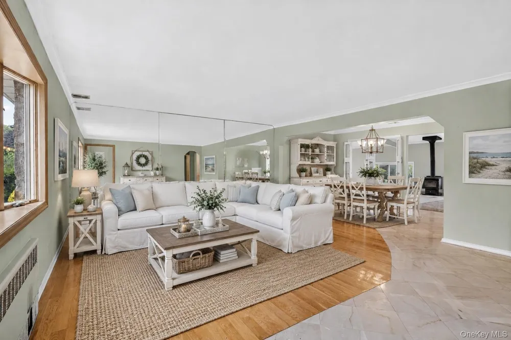 146 Longwood Avenue Westbury, NY 11590