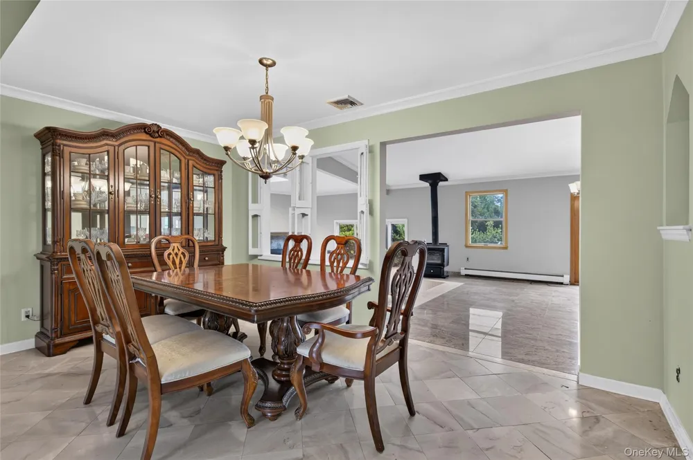 146 Longwood Avenue Westbury, NY 11590