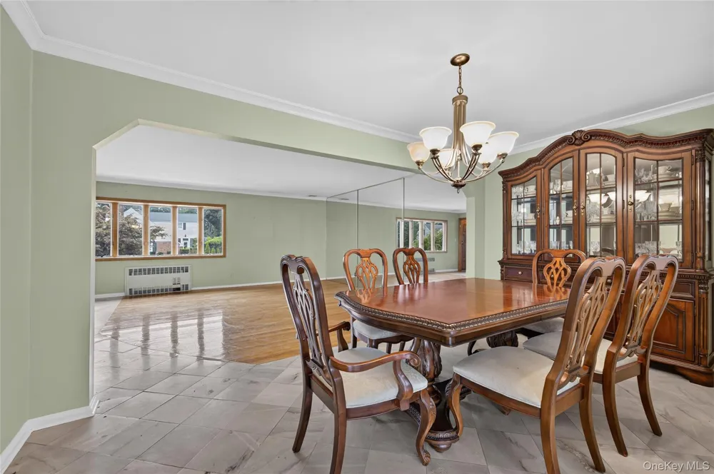 146 Longwood Avenue Westbury, NY 11590