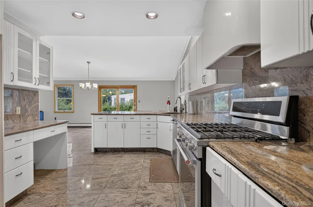 146 Longwood Avenue Westbury, NY 11590