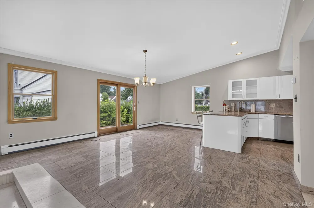 146 Longwood Avenue Westbury, NY 11590