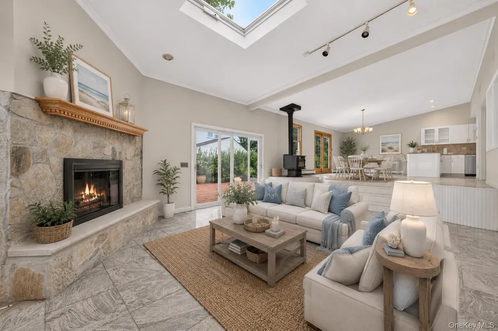 146 Longwood Avenue Westbury, NY 11590