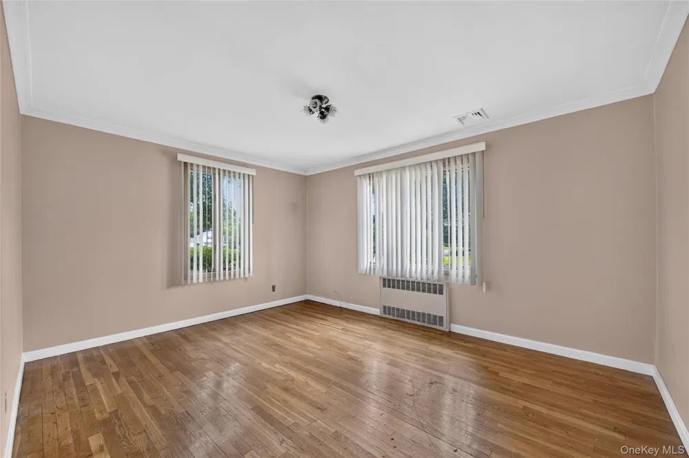146 Longwood Avenue Westbury, NY 11590