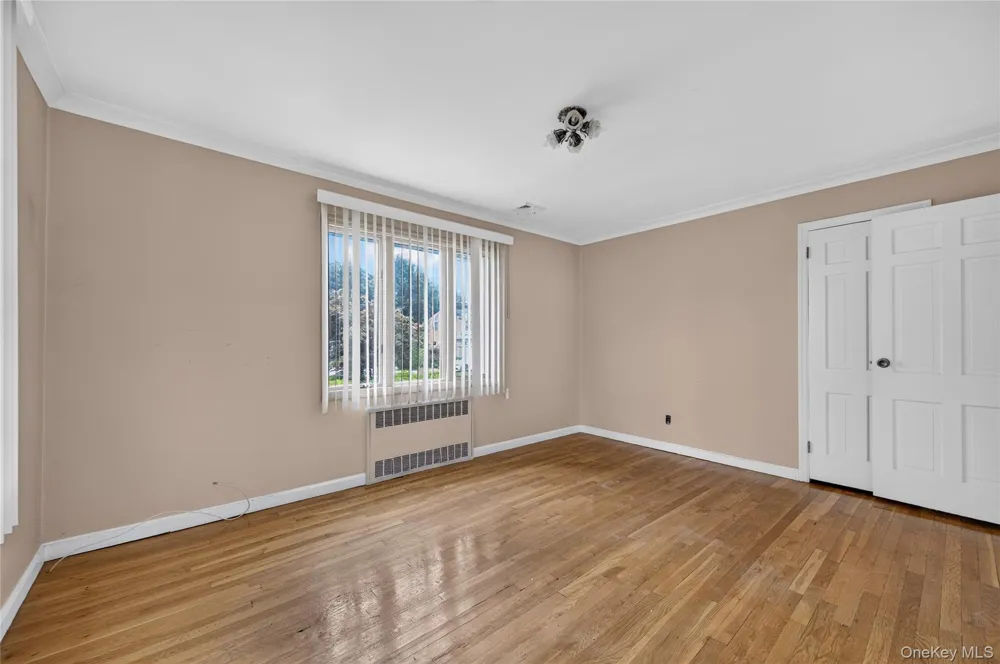 146 Longwood Avenue Westbury, NY 11590