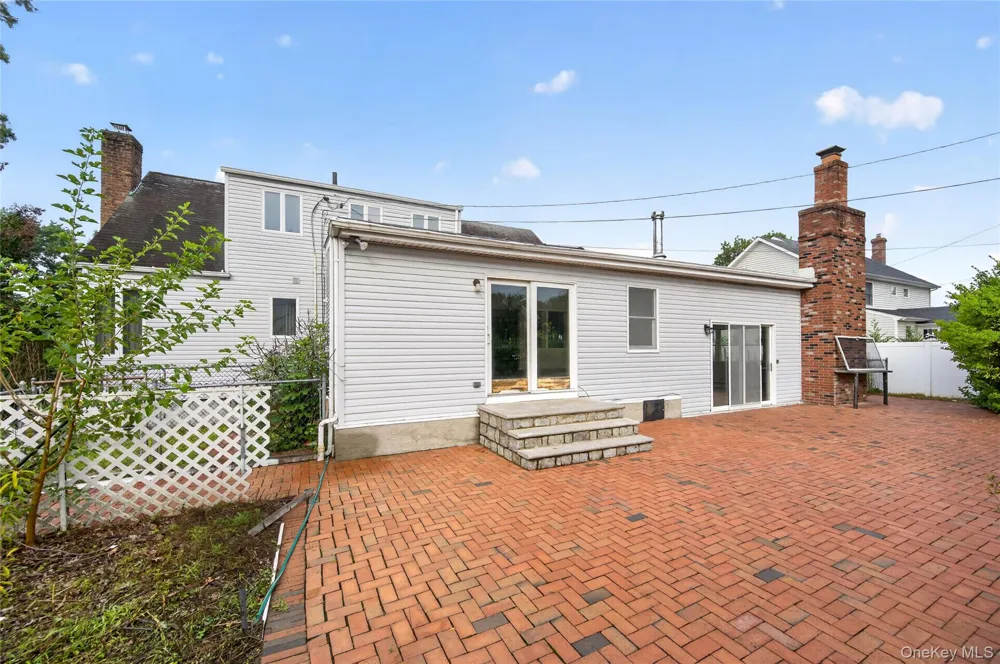 146 Longwood Avenue Westbury, NY 11590