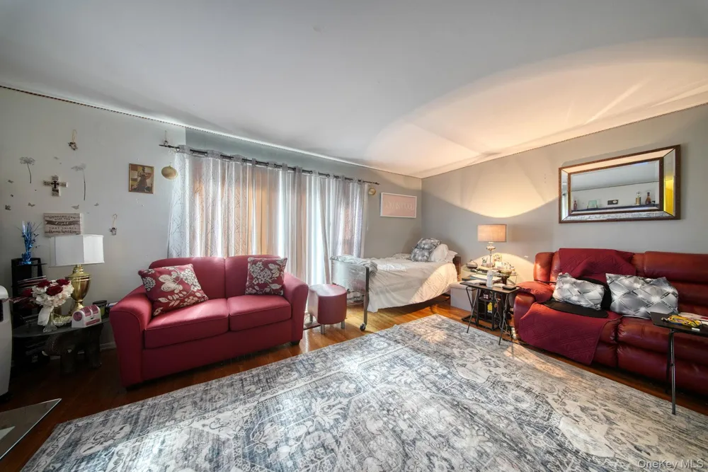 63 Greenway Terrace Middletown, NY 10941