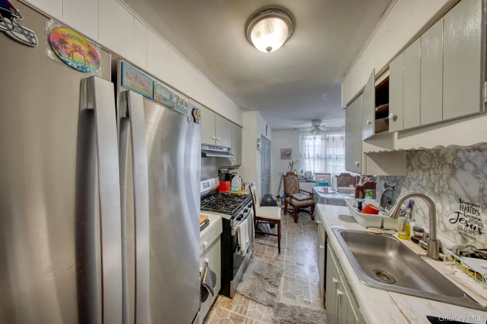 63 Greenway Terrace Middletown, NY 10941