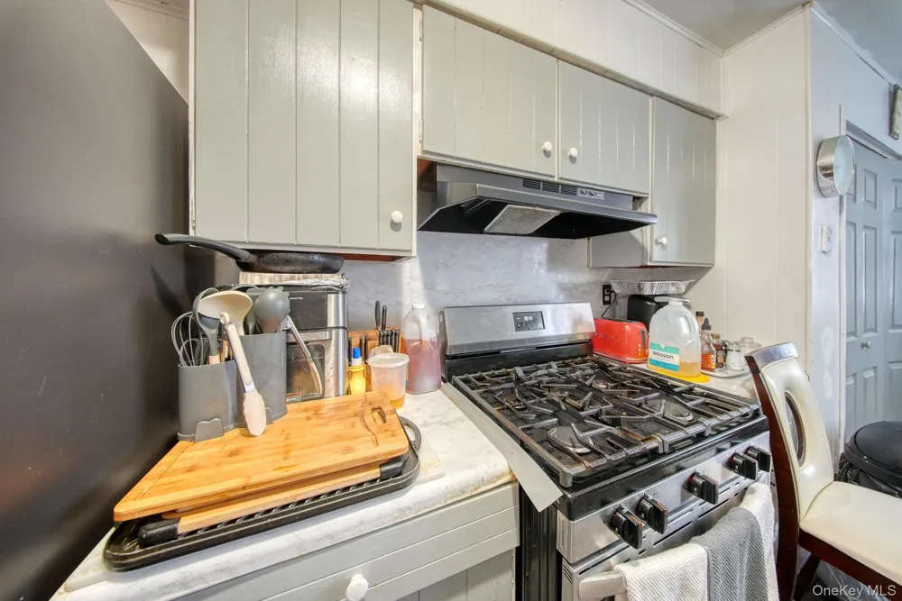 63 Greenway Terrace Middletown, NY 10941