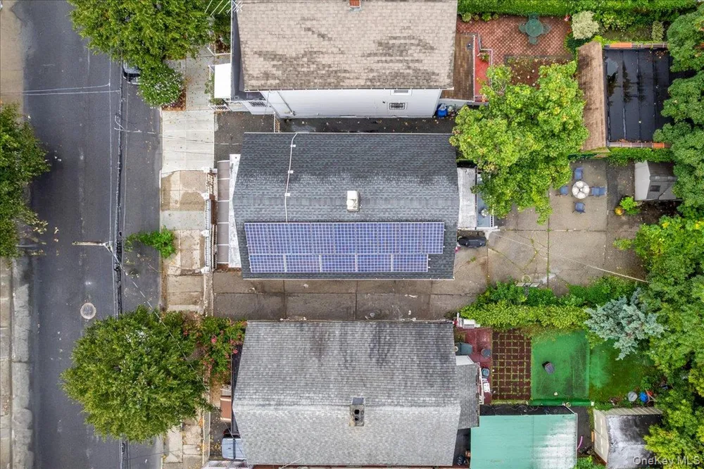 2516 Glebe Avenue Bronx, NY 10461