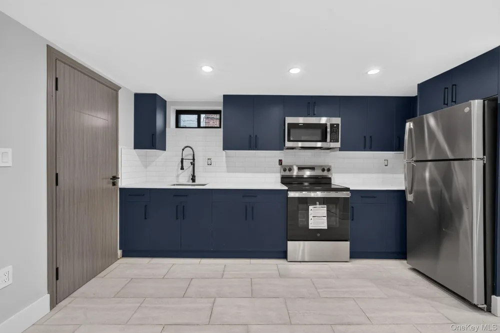 11137 196th Street Hollis, NY 11412