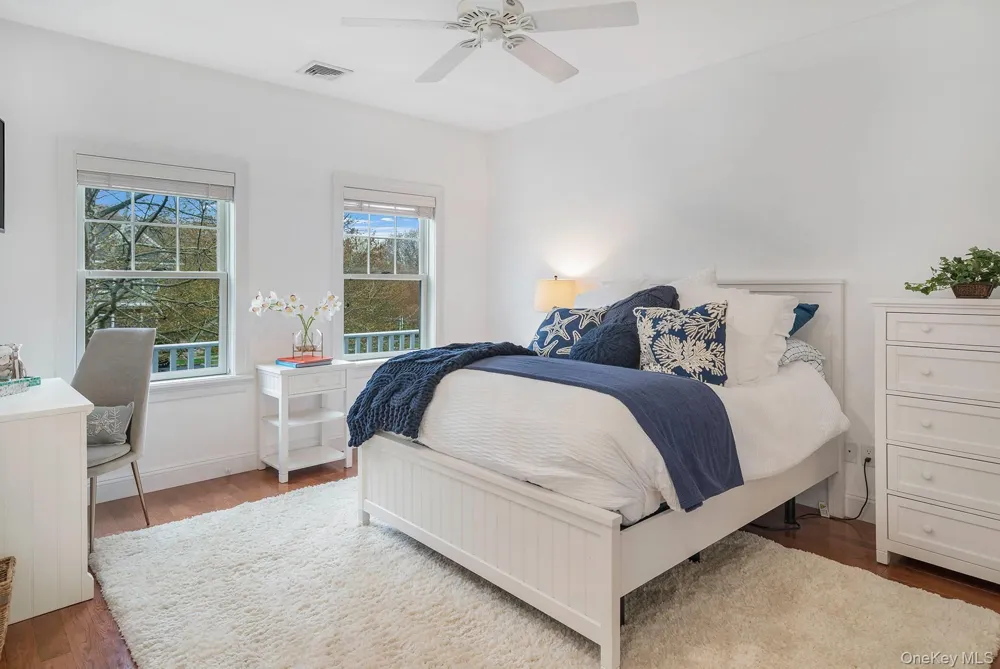 28 Andrew Court Southampton, NY 11968