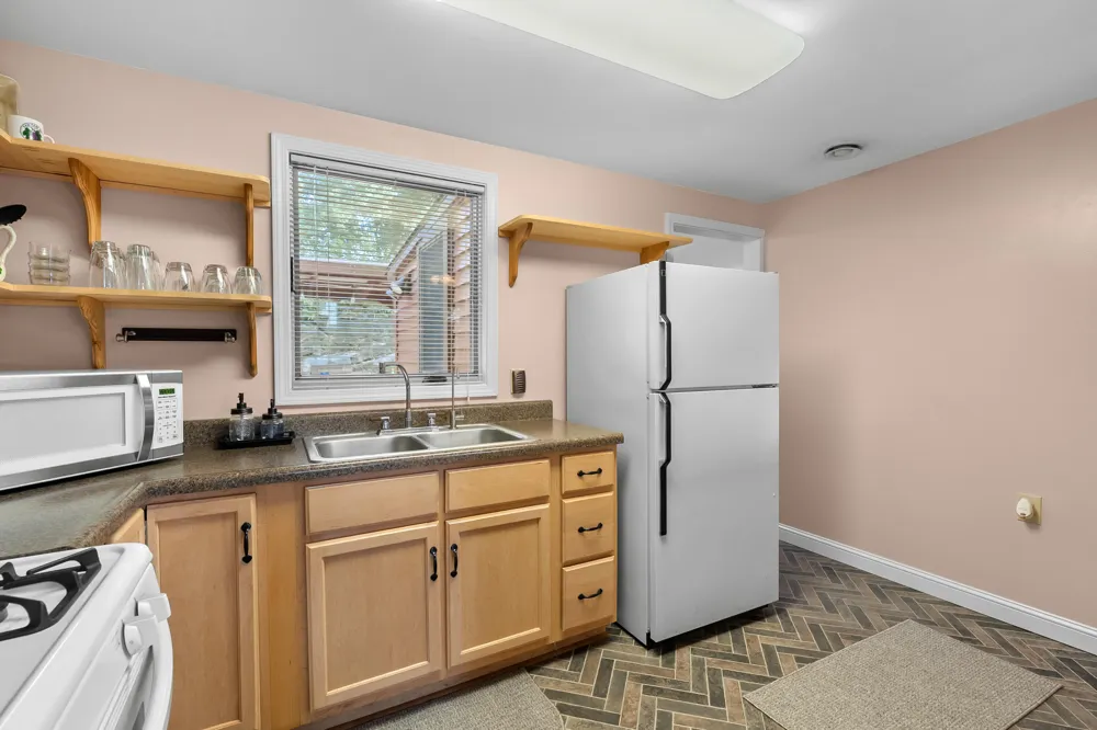 34120 Hillside Drive Paw Paw, MI 49079