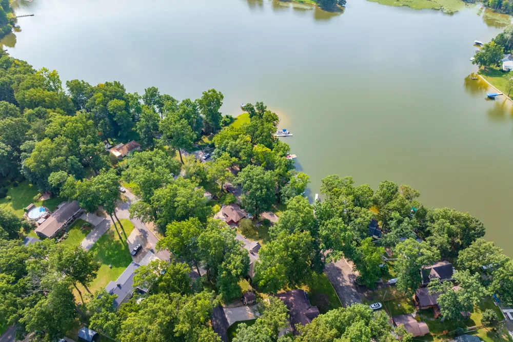 34120 Hillside Drive Paw Paw, MI 49079