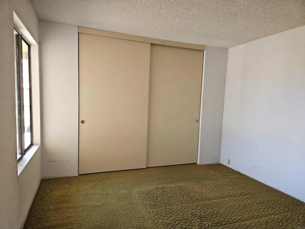 215 Otay Valley Rd #B Chula Vista, CA 91911