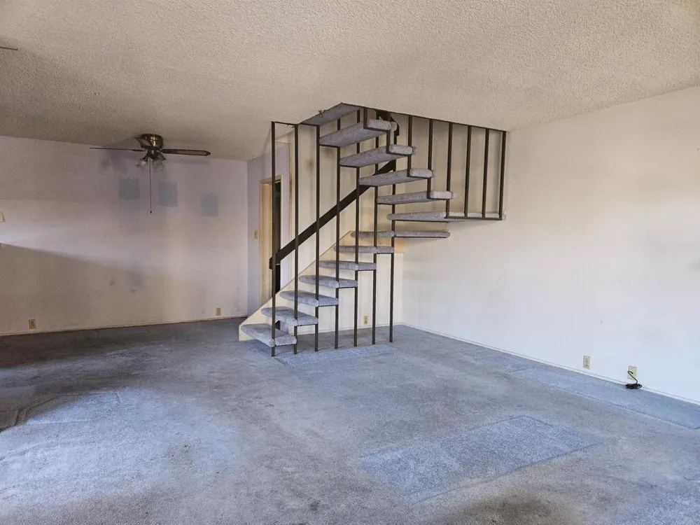 215 Otay Valley Rd #B Chula Vista, CA 91911