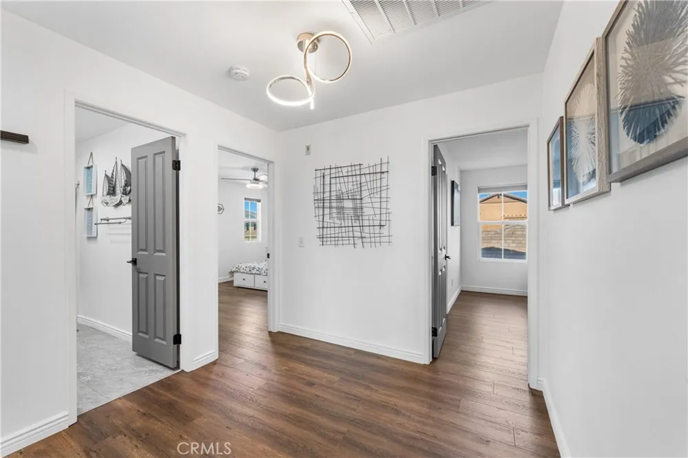 3550 Topaz Lancaster, CA 93535