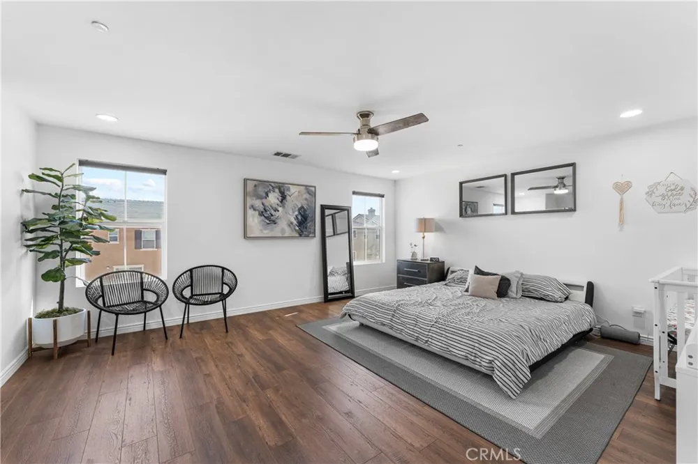 3550 Topaz Lancaster, CA 93535