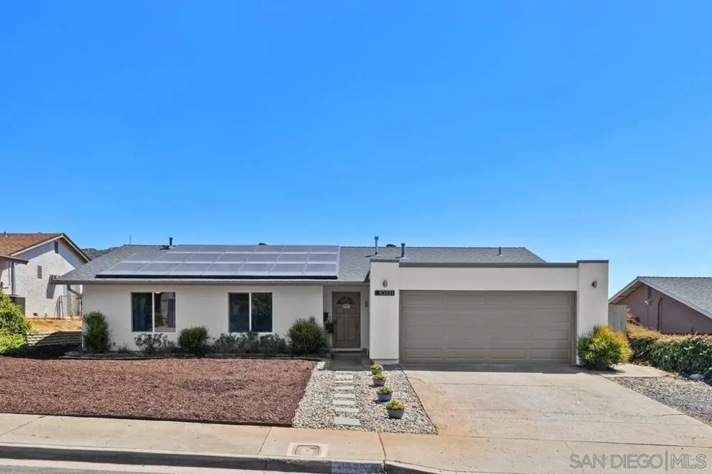 10331 Harbin Pl. Santee, CA 92071