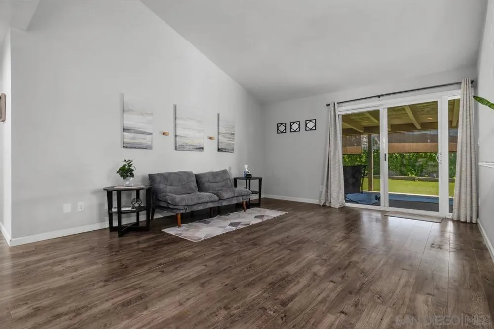 10331 Harbin Pl. Santee, CA 92071